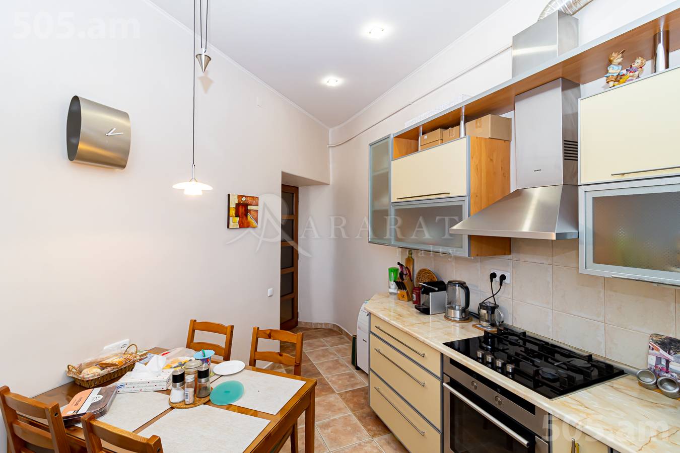 2 bedroom apartment for sale خیابان کومیتاس, عربگیر ایروان, 154748