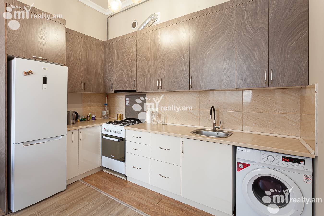 3 bedroom apartment for sale Argishti St, Center Yerevan, 152030
