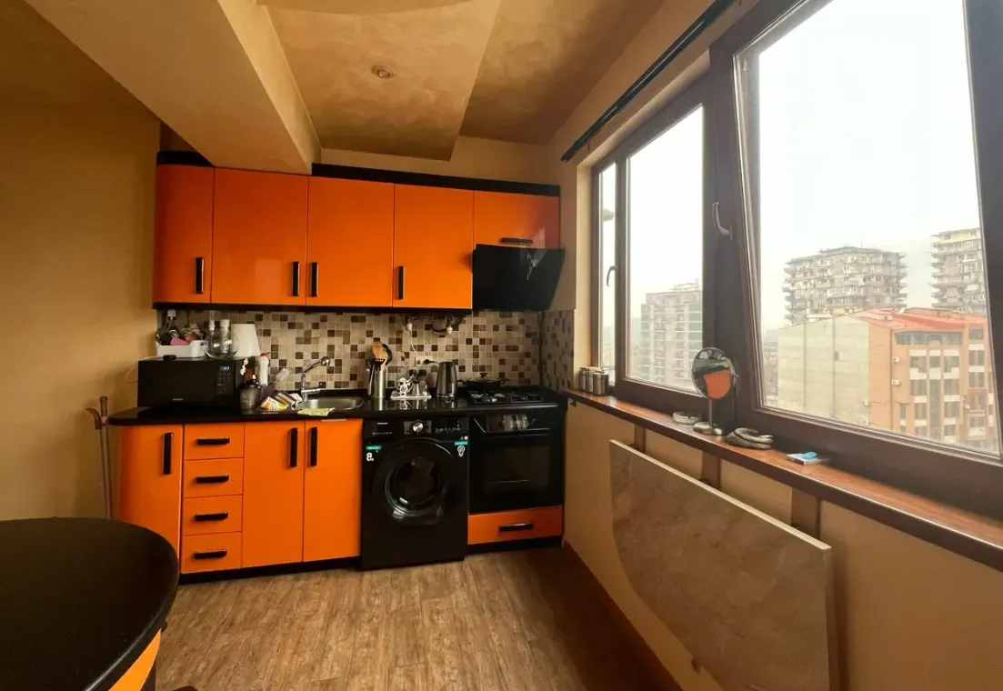 3 bedroom apartment for sale Gyulbenkyan St, Arabkir Yerevan, 158429