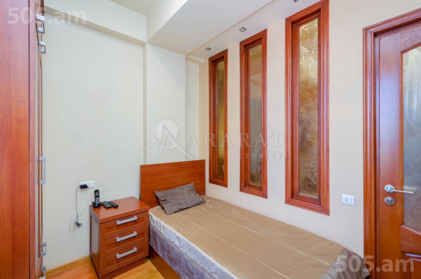 3 bedroom apartment for sale Pushkin St, Center Yerevan, 138088
