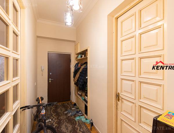 4-senyakanoc-bnakaran-vacharq-Yerevan-Center