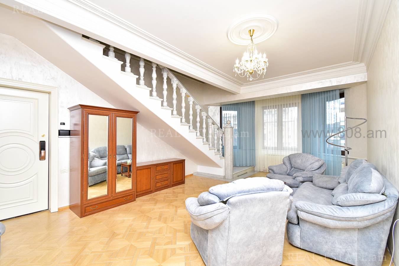 5 bedroom apartment for sale Koghbatsi St, Center Yerevan, 126287