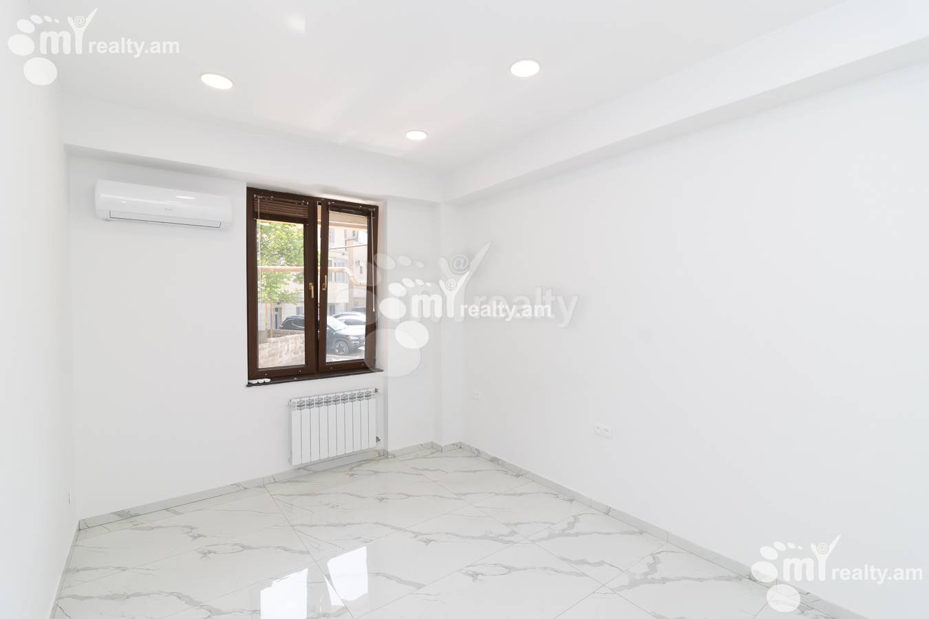 Снять коммерческoе помещение Сарян ул, Центр Ереван, 148837