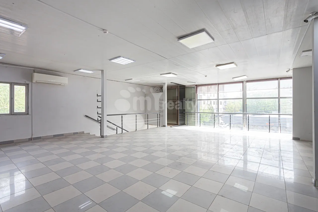 Commercial property for sale Bashinjaxyan St, Adshapnjak Yerevan, 160330