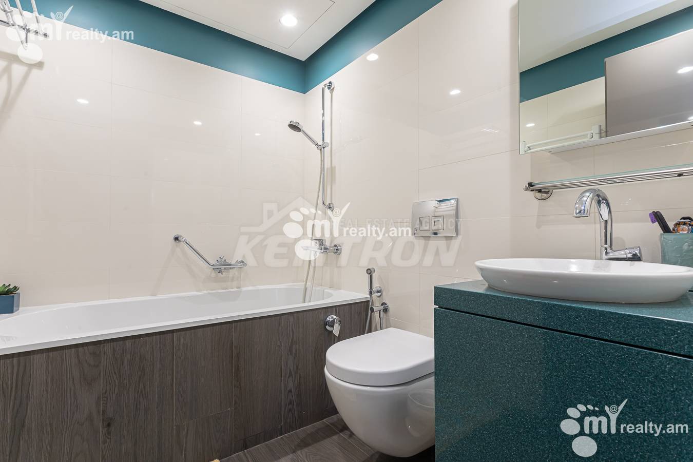 5 սենյականոց բնակարան  Անտառային փող, Կենտրոն Երևան, 156280