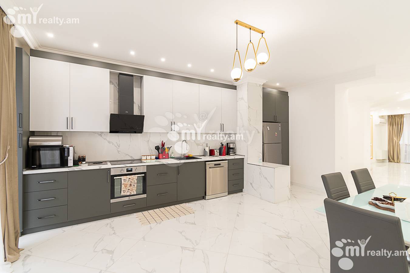 5 bedroom apartment for rent Sasna Тsrer St, Dawtaschen Yerevan, 156943