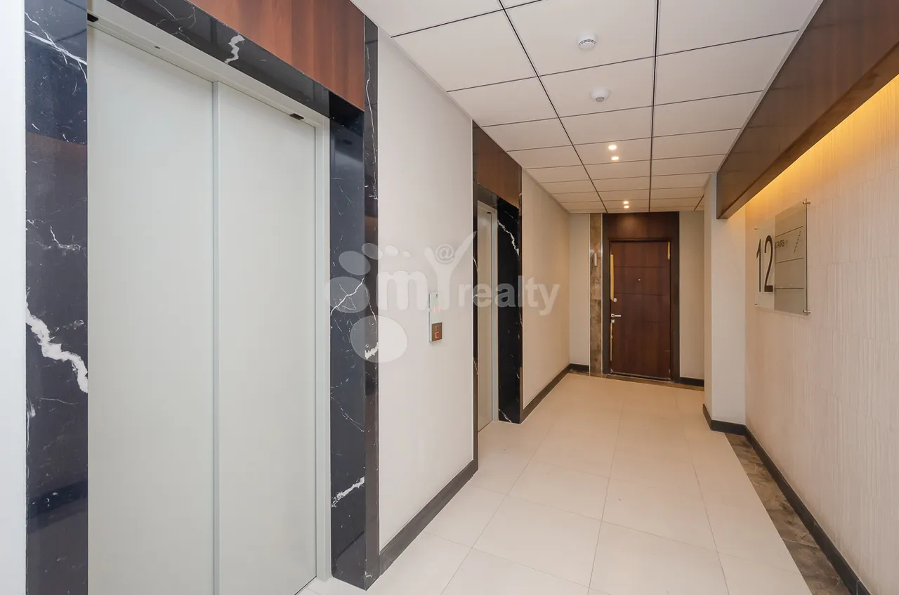 3 bedroom apartment for sale خیابان آرشاکونیاک, مرکز شهر ایروان, 158670