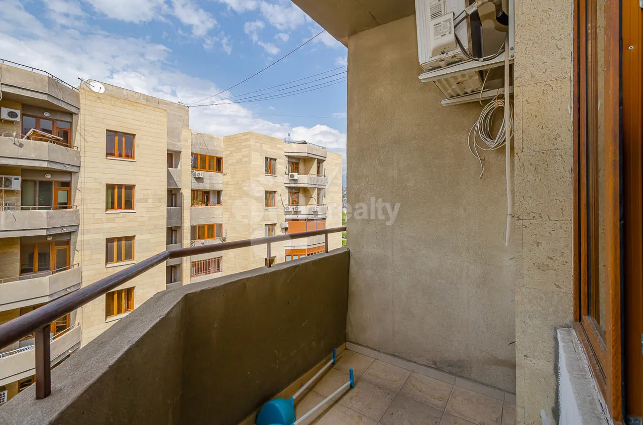 3 bedroom apartment for sale Argishti St, Center Yerevan, 157867