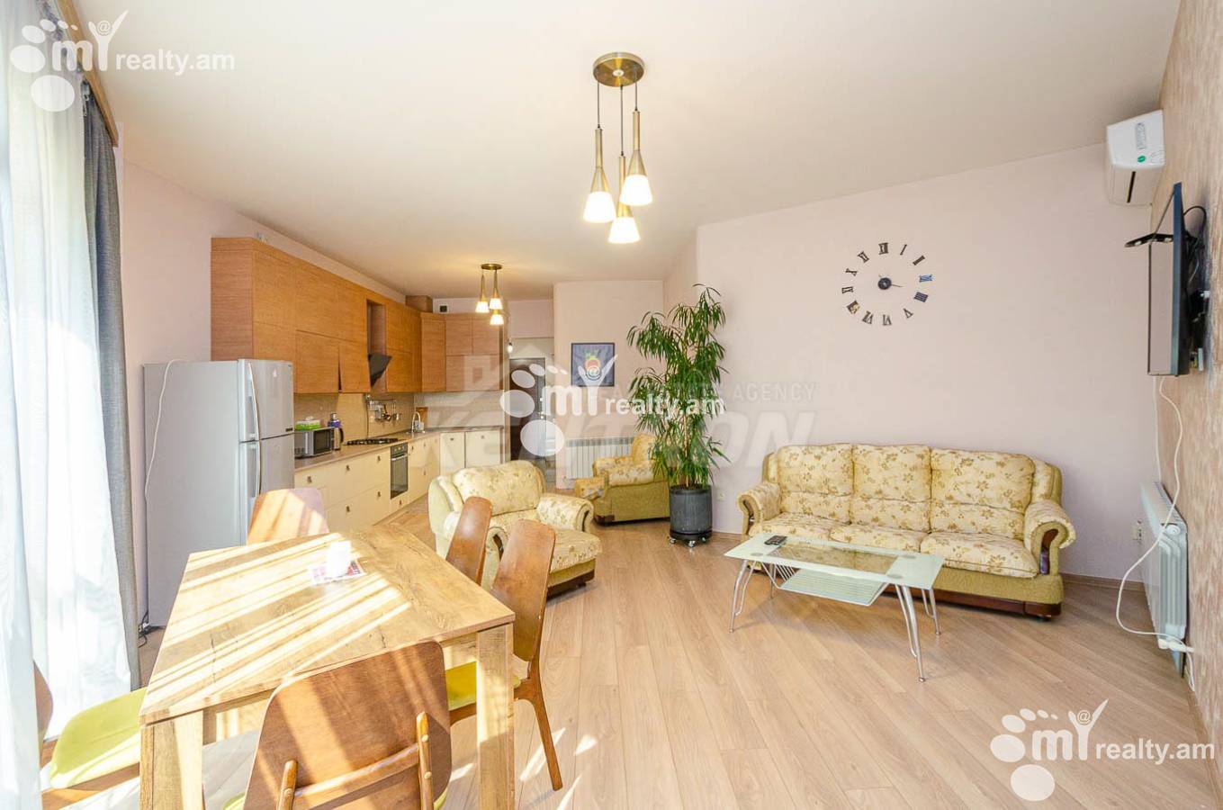 3 bedroom apartment for sale خیابان یِکمالیان, مرکز شهر ایروان, 155281