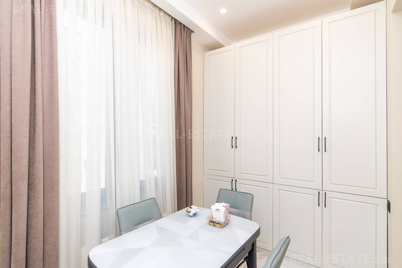 3 bedroom apartment for sale Babayan St, Arabkir Yerevan, 124633