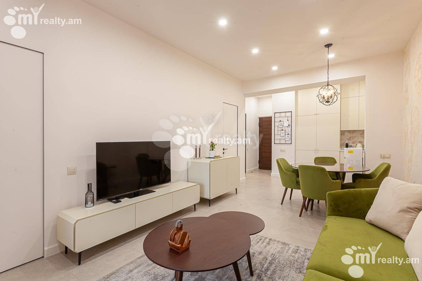 3 bedroom apartment for sale خیابان یِکمالیان, مرکز شهر ایروان, 154945