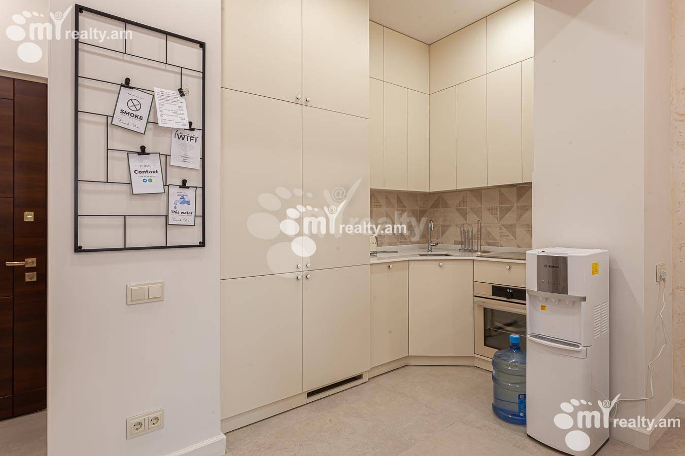 3 bedroom apartment for sale خیابان یِکمالیان, مرکز شهر ایروان, 154945
