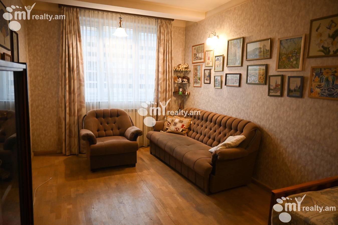 6 bedroom apartment for sale Heratsi St, Center Yerevan, 152514