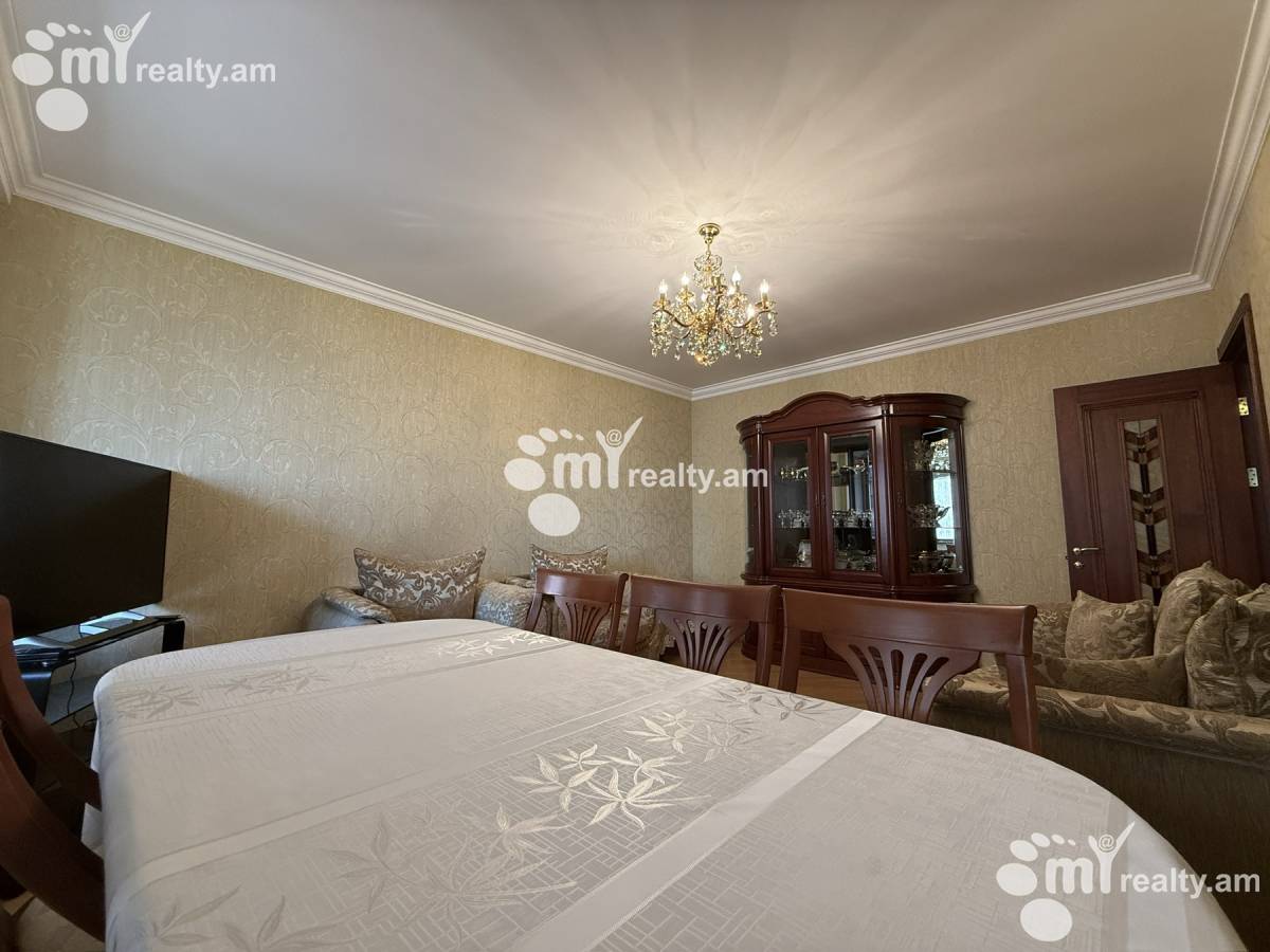 4 bedroom apartment for sale Vratsakan St, Arabkir Yerevan, 158684