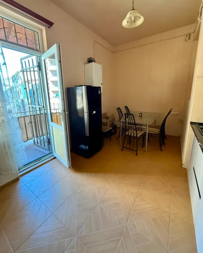 3 bedroom apartment for rent خیابان تومانیان, مرکز شهر ایروان, 161802