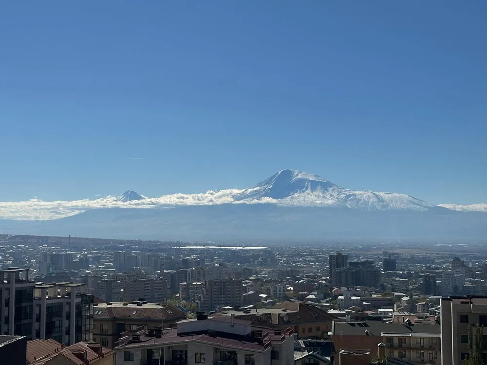 3-senyakanoc-bnakaran-vacharq-Yerevan-Center