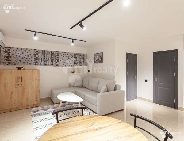 snyat-kvartiru/1-komnatnaya/Saryan+St/Center/Yerevan