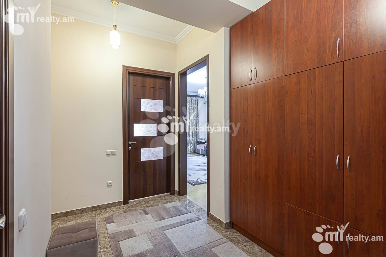 3 bedroom apartment for rent Yekmalyan St, Center Yerevan, 153262