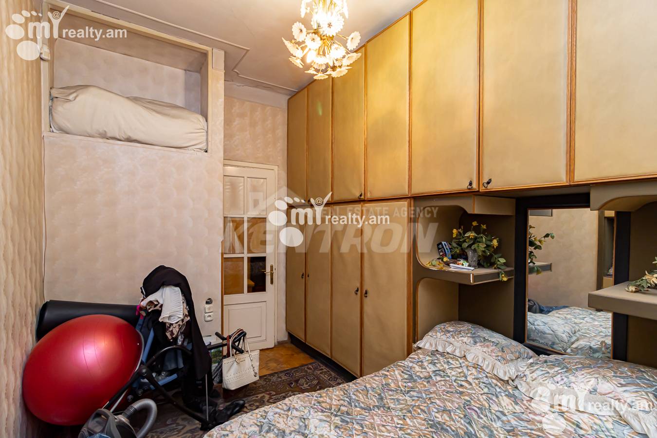 3 bedroom apartment for sale خیابان ماشتوتس, مرکز شهر ایروان, 148663