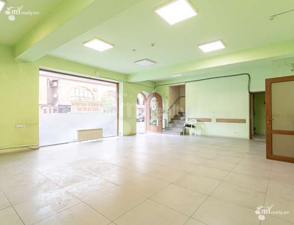 komercion-vardzakalutyun-Yerevan-Center