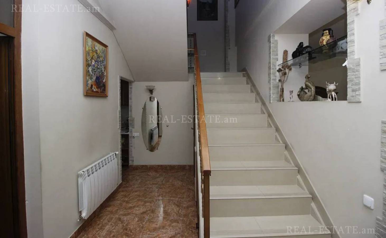 6 bedroom apartment for sale خیابان کیِفیان, عربگیر ایروان, 122919