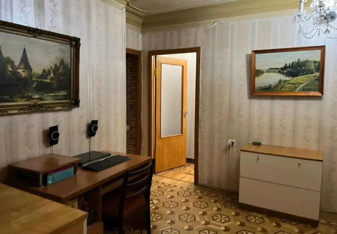 3 bedroom apartment for sale Bryusov St, Center Yerevan, 161439