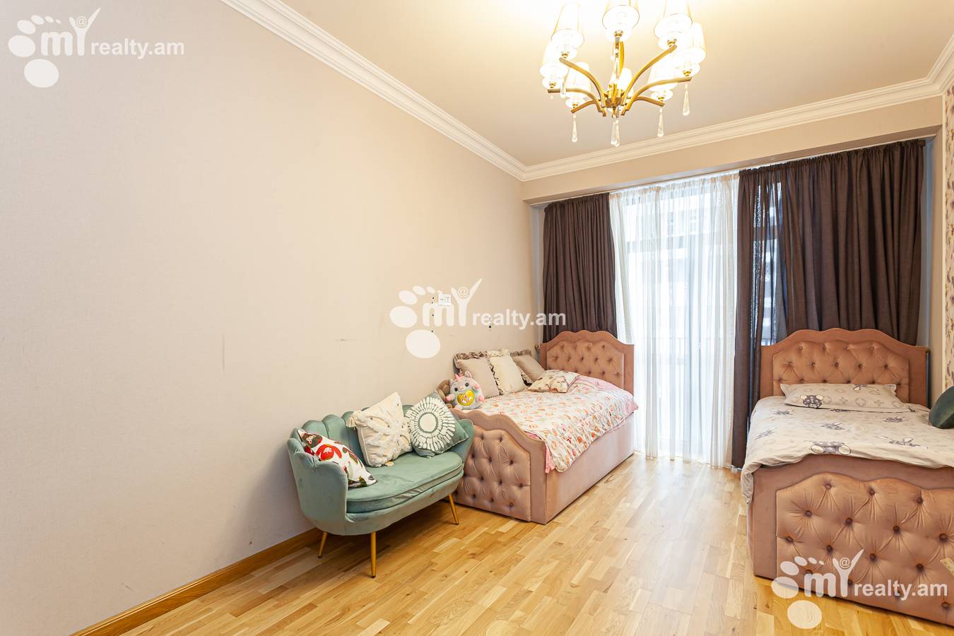 3 bedroom apartment for sale خیابان سِواک, کاناکِر – زیتون ایروان, 154462