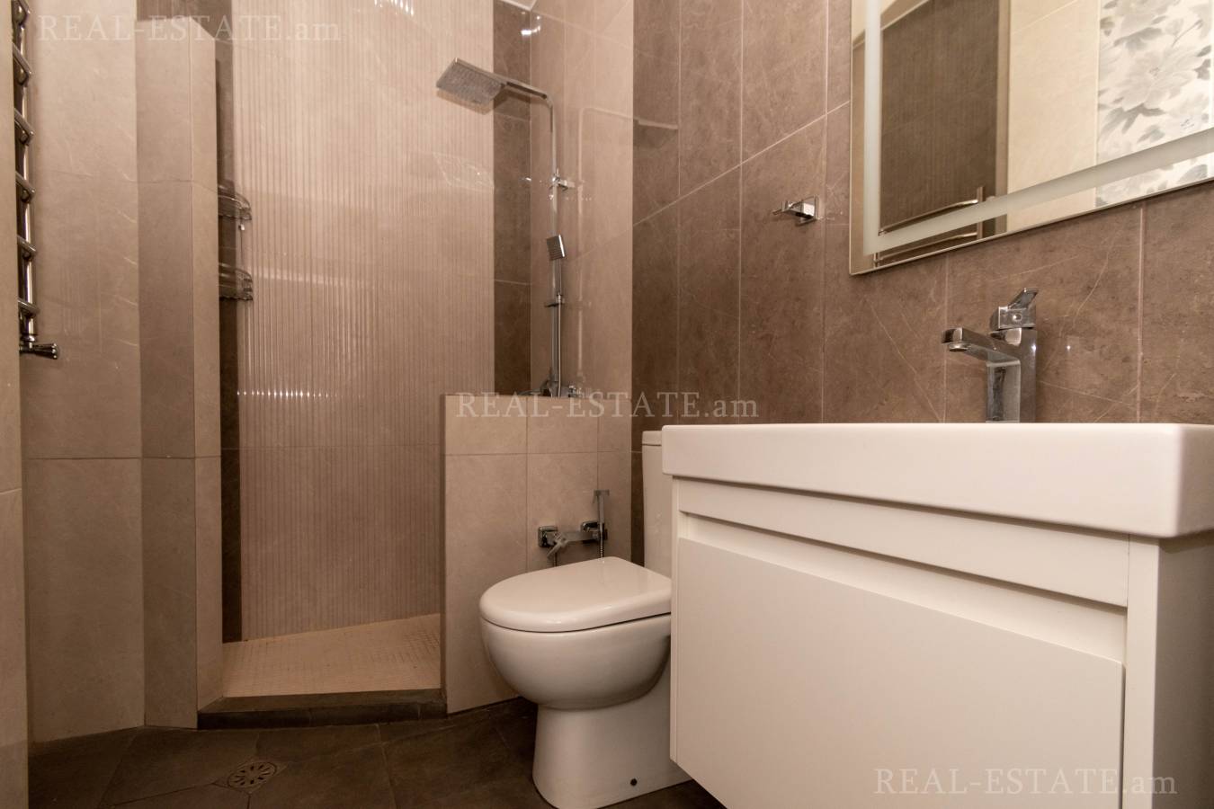 5 bedroom apartment for sale Lvovyan St, Nor-Nork Yerevan, 124058