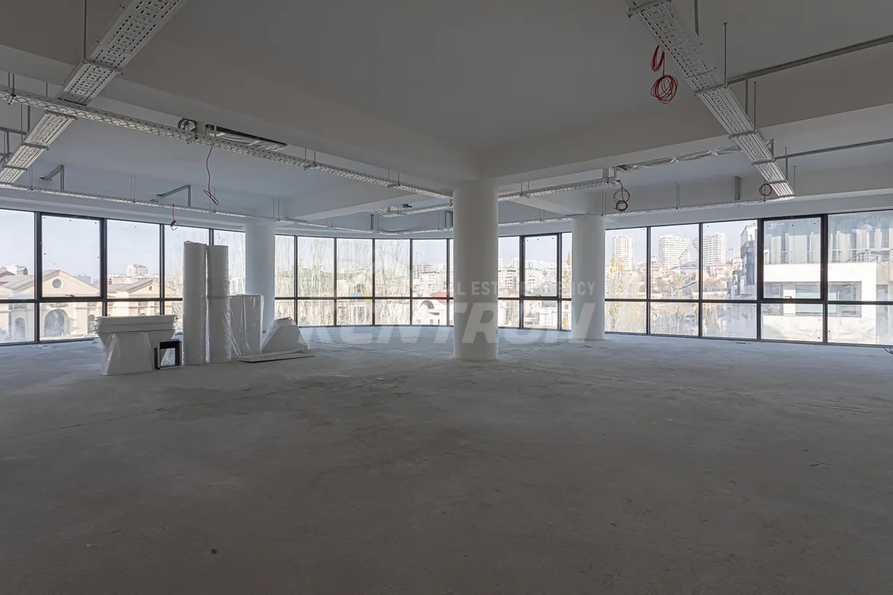 Commercial property for sale Azatutyan Ave, Arabkir Yerevan, 158320