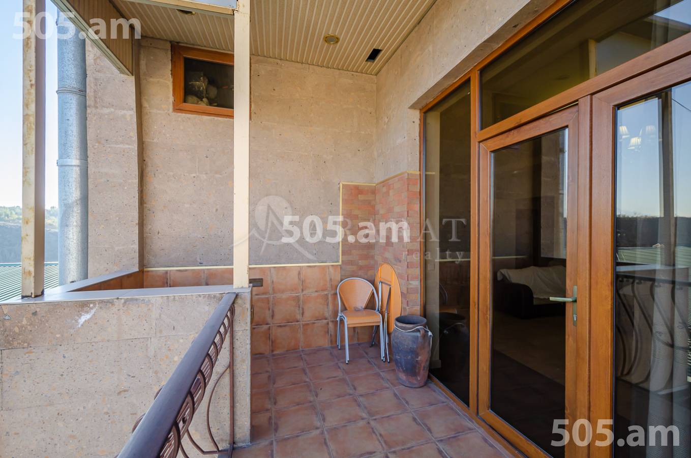 4 սենյականոց բնակարան  Այգեձորի փող, Արաբկիր Երևան, 155339