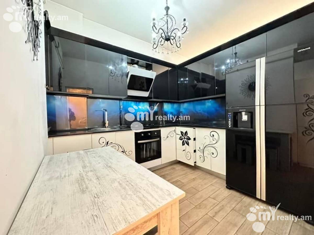 3 սենյականոց բնակարան վարձով Խորենացու փող, Կենտրոն Երևան, 159823