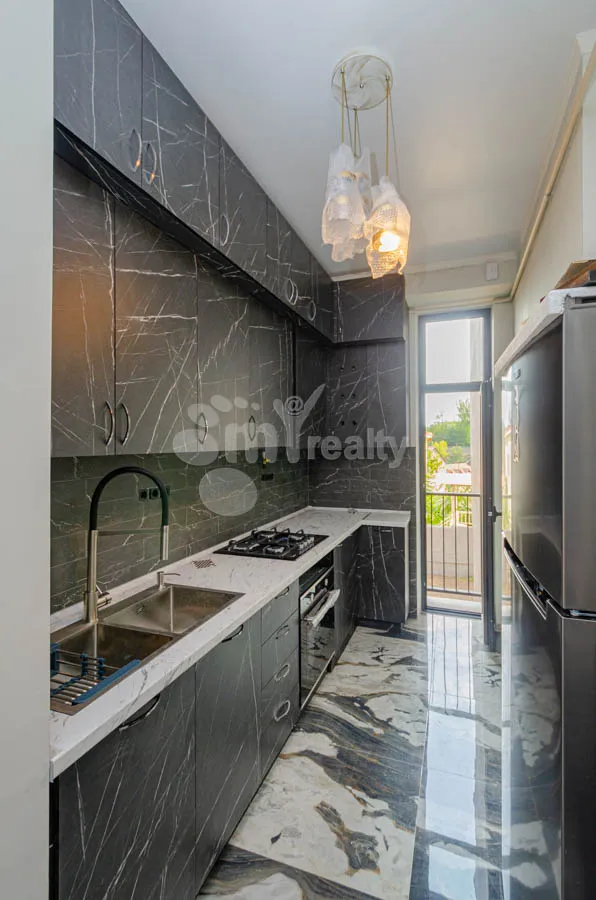 3 bedroom apartment for rent Argishti St, Center Yerevan, 157835