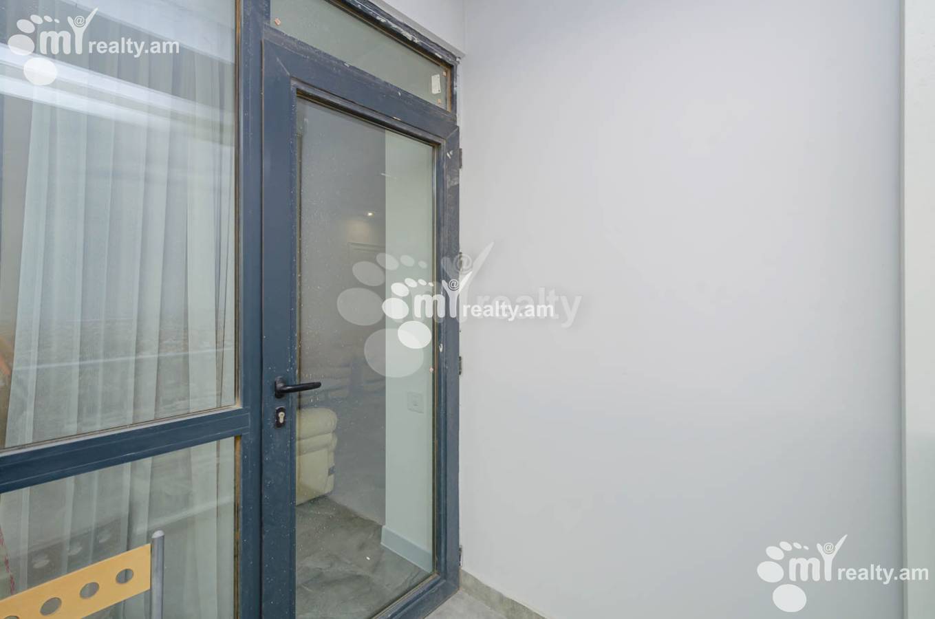 3 bedroom apartment for rent K. Ulnetsi St, Qanaqer- Sejtun Yerevan, 148627