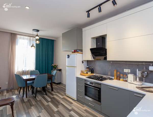 3-senyakanoc-bnakaran-vacharq-Yerevan-Arabkir