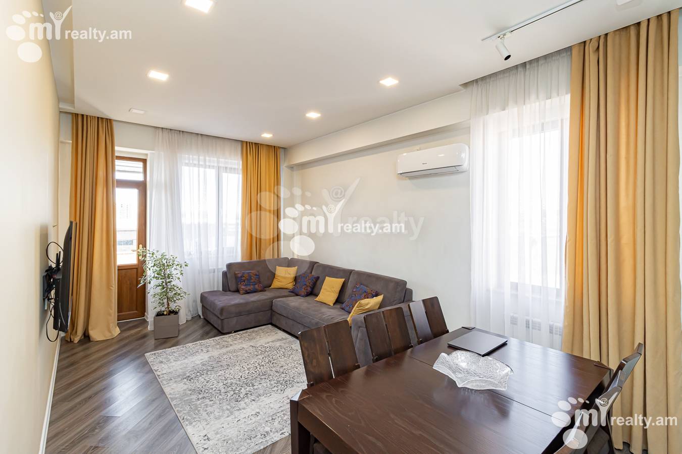 3 bedroom apartment for sale خیابان گیورجیان, نور نورک ایروان, 145403