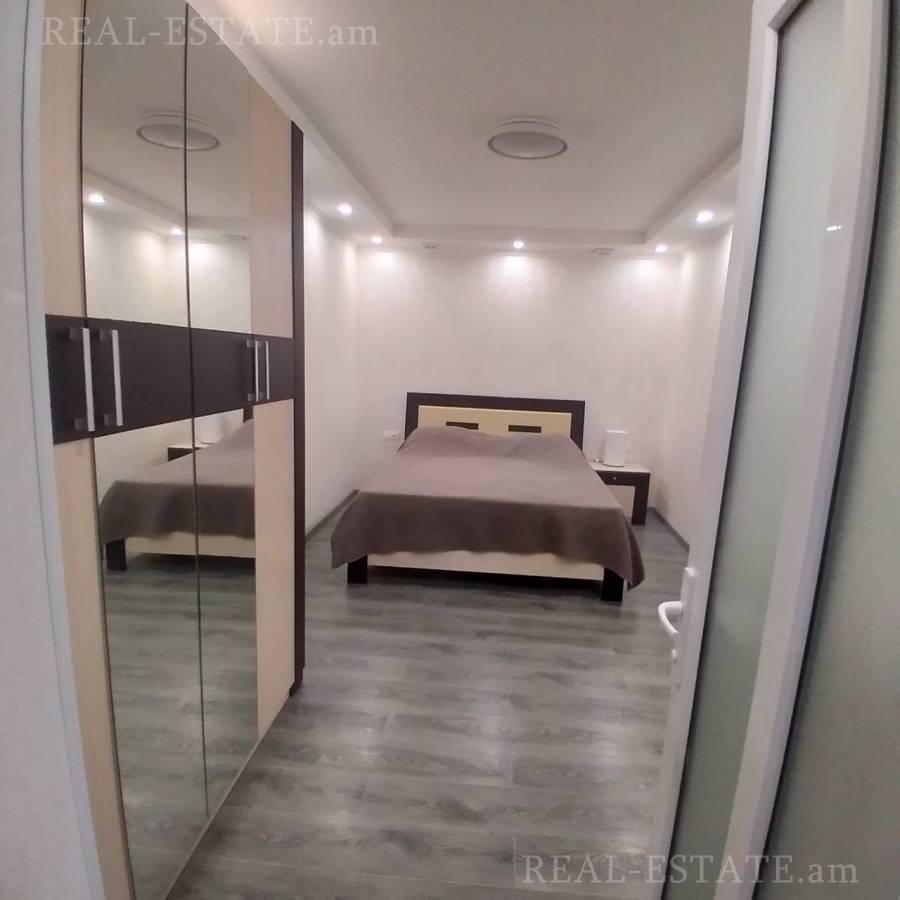 2 bedroom apartment for sale Zakyan street 1st lane, Center Yerevan, 140765