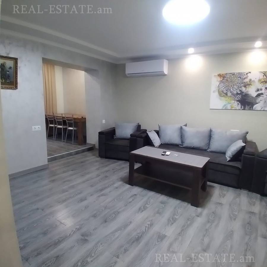 2 bedroom apartment for sale Zakyan street 1st lane, Center Yerevan, 140765
