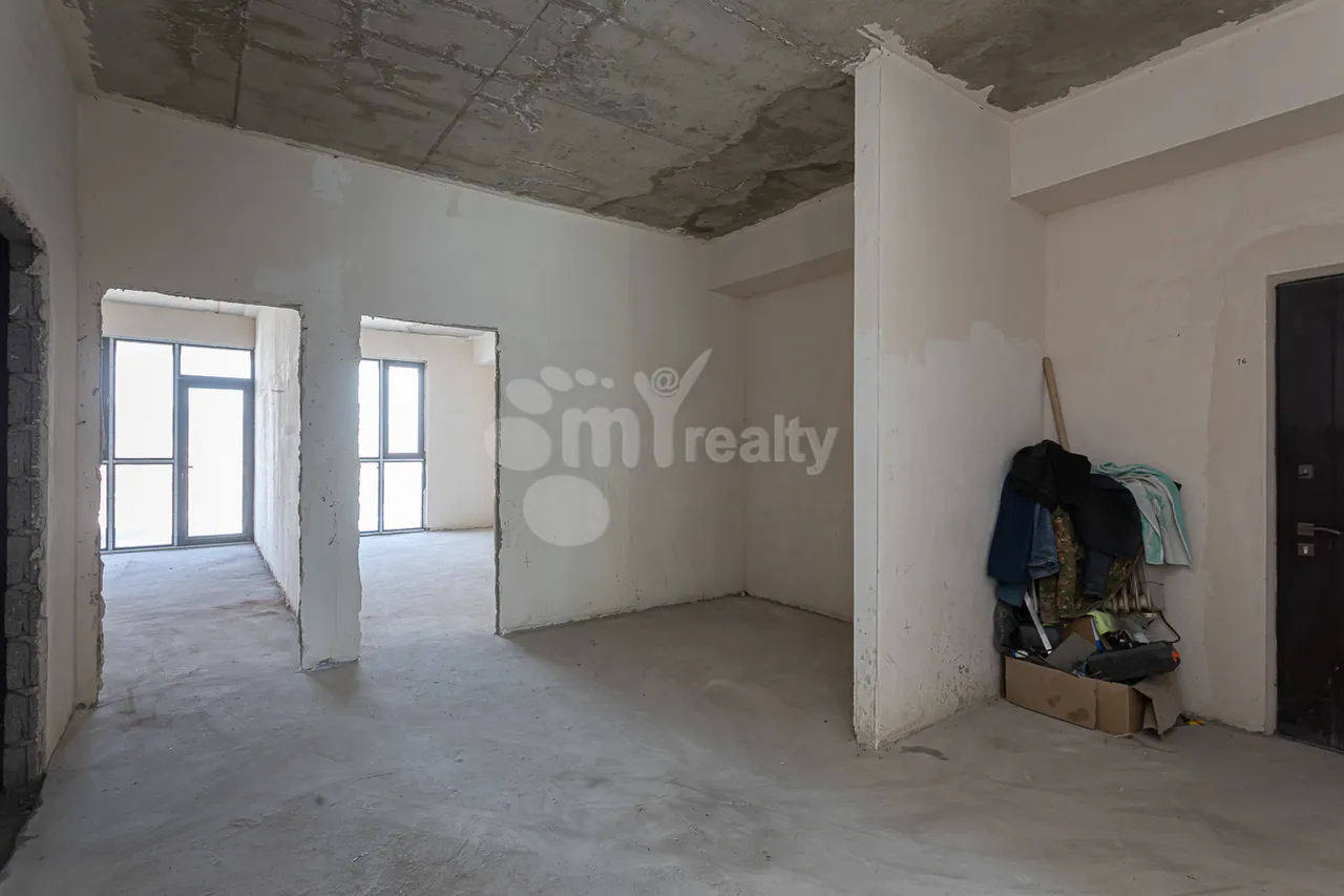4 bedroom apartment for sale Paruyr Sevak  dis. 17 street, Awan Yerevan, 159883