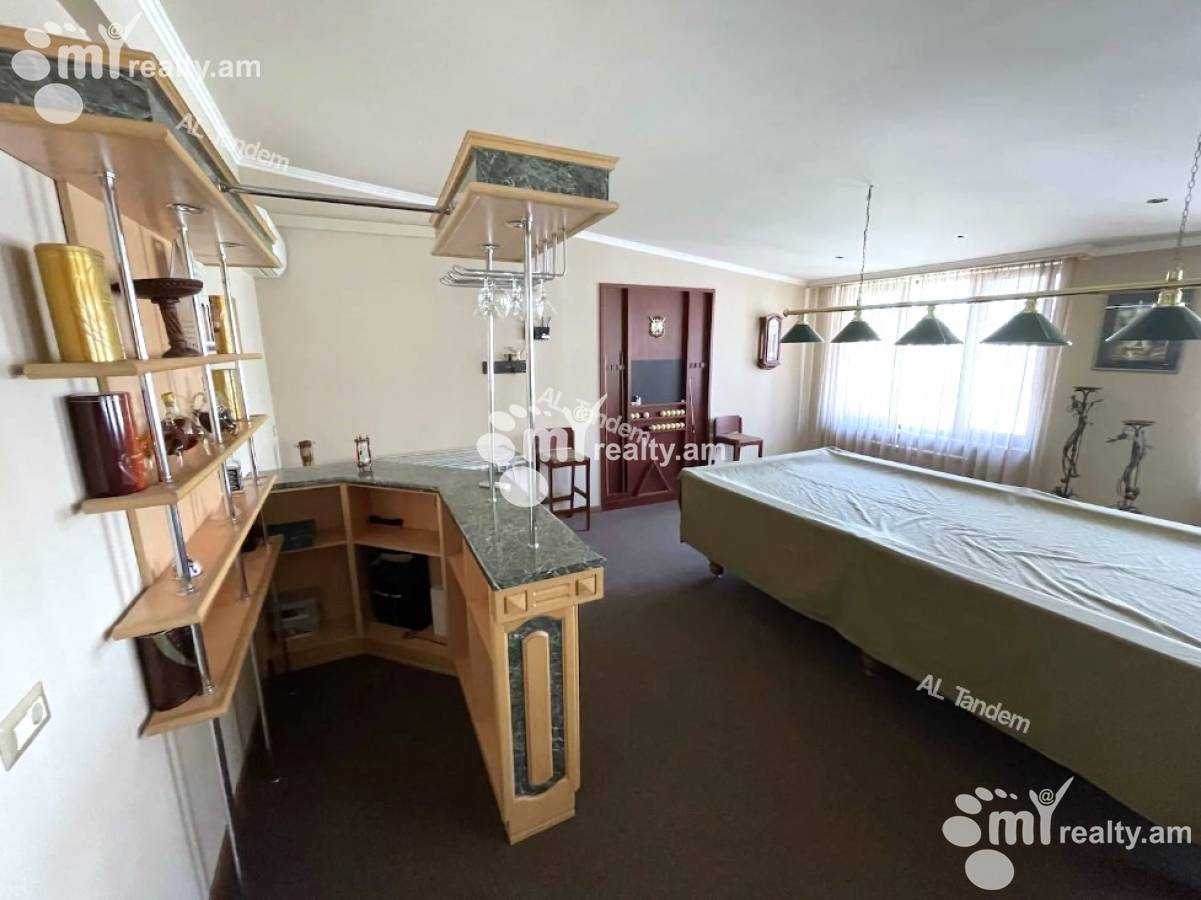 Снять 5 комнатную квартиру Туманян ул, Центр Ереван, 153165