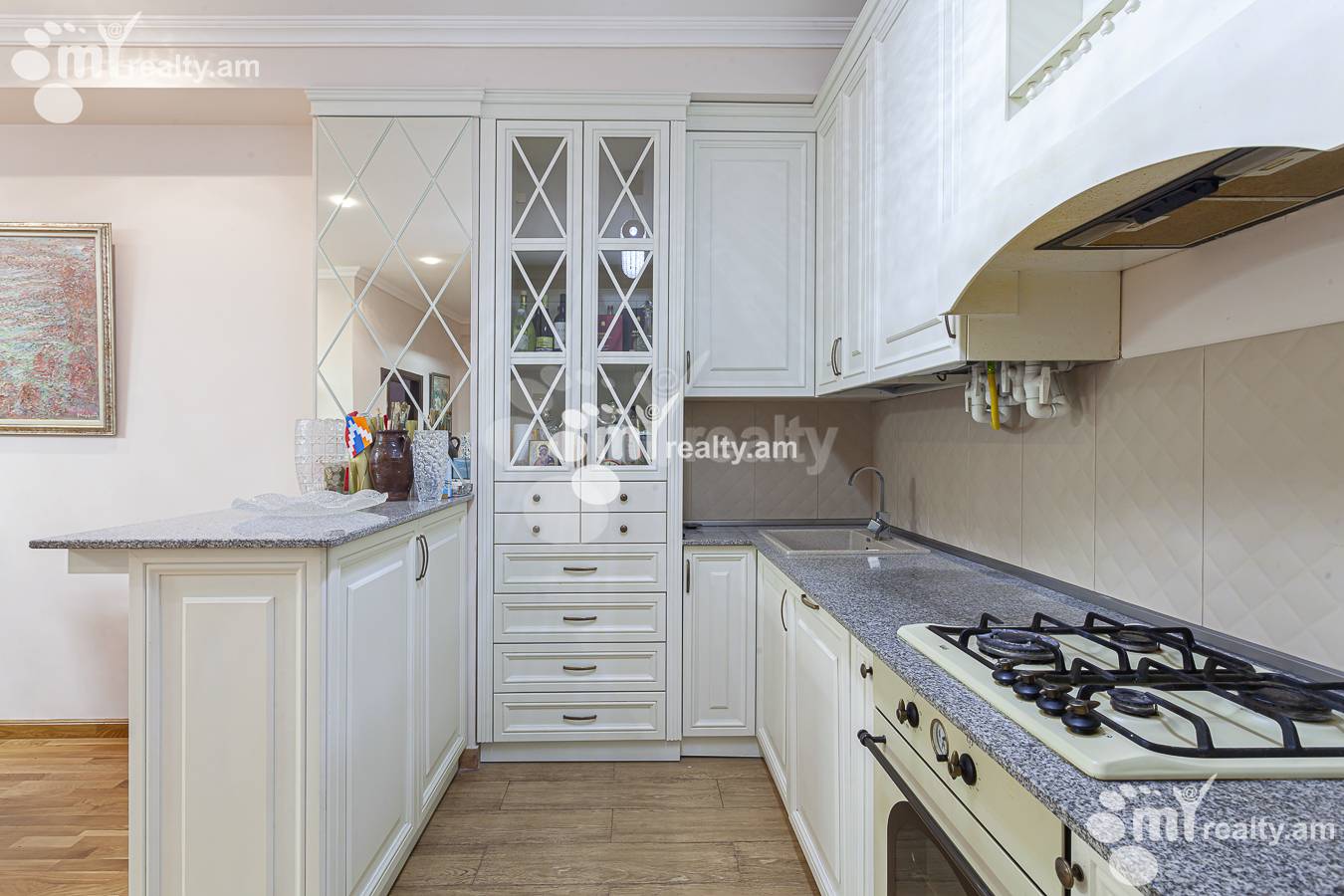 3 bedroom apartment for sale Sevak St, Quanaquère-Zeytoun Yerevan, 152388