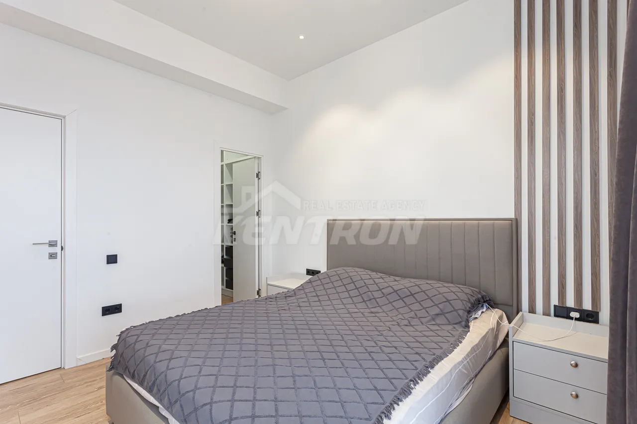 3 bedroom apartment for sale خیابان پارونیان, مرکز شهر ایروان, 157374