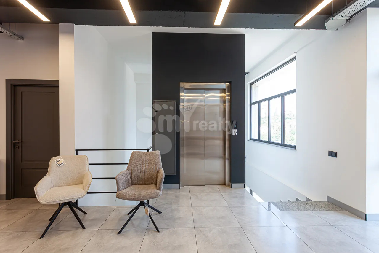 Commercial property for sale Rubinyants St, Qanaqer- Sejtun Yerevan, 161426