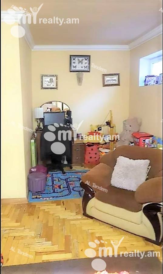 2 սենյականոց բնակարան  Համբարձումյան փող, Արաբկիր Երևան, 122418