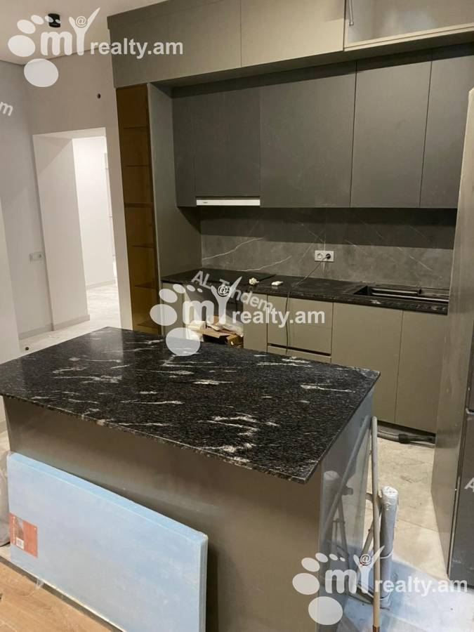 3 bedroom apartment for sale Charents St, Center Yerevan, 136351