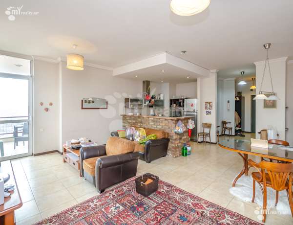 3-senyakanoc-bnakaran-vacharq-Yerevan-Center