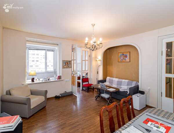 kupit-kvartiru/3-komnatnaya/Mashtots+Ave/Center/Yerevan