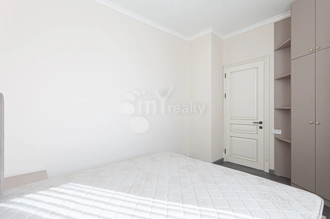 Купить 3 комнатную квартиру Аршакуняц пр, Шенгавит Ереван, 160136