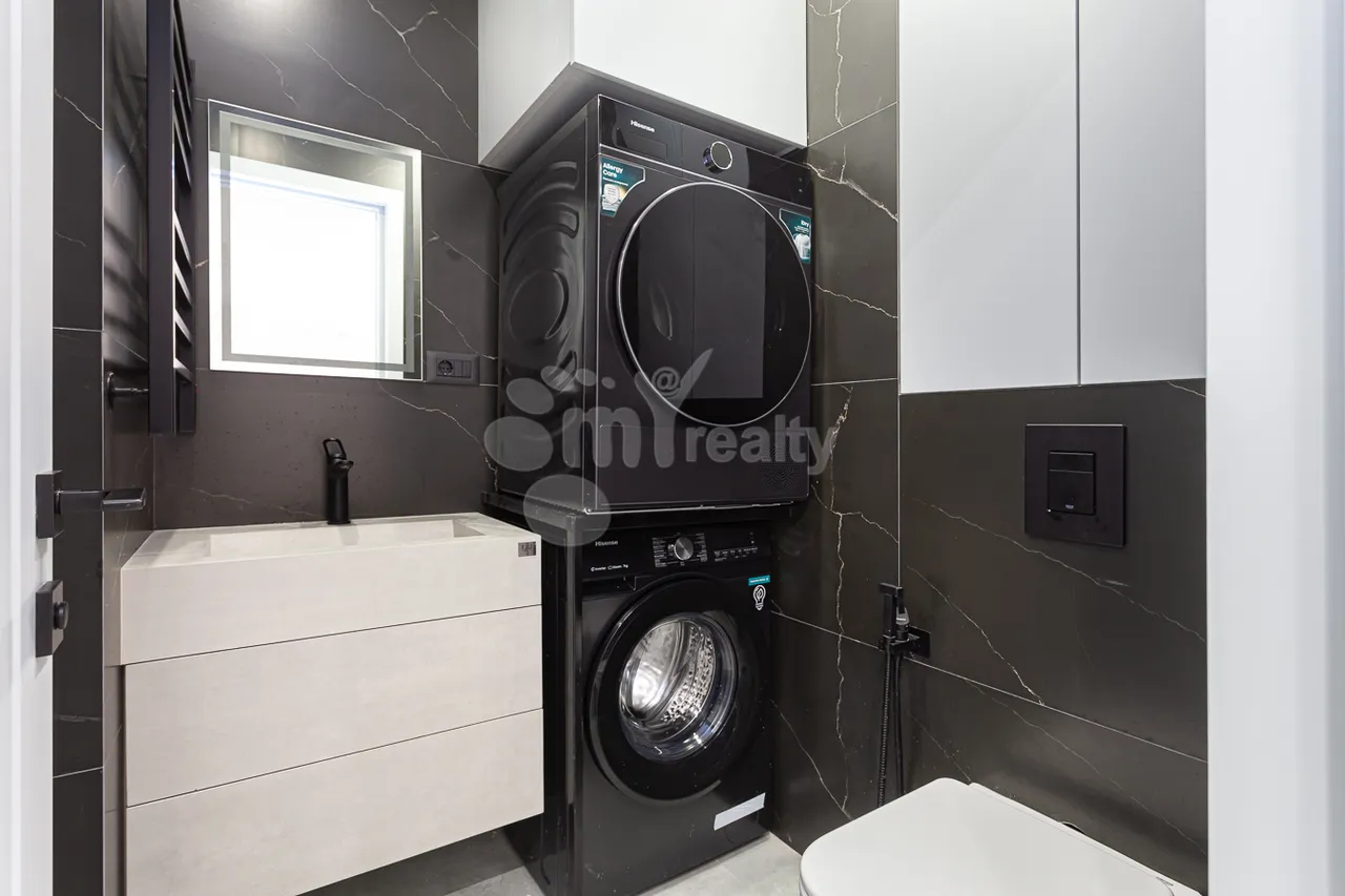 3 bedroom apartment for rent Arshakunyats Ave, Center Yerevan, 161054