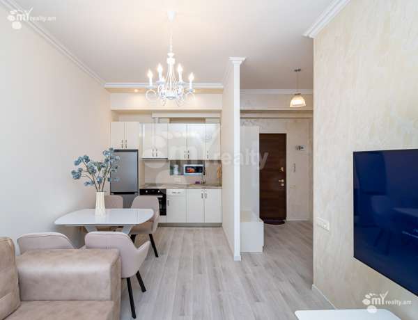 2-senyakanoc-bnakaran-vacharq-Yerevan-Center