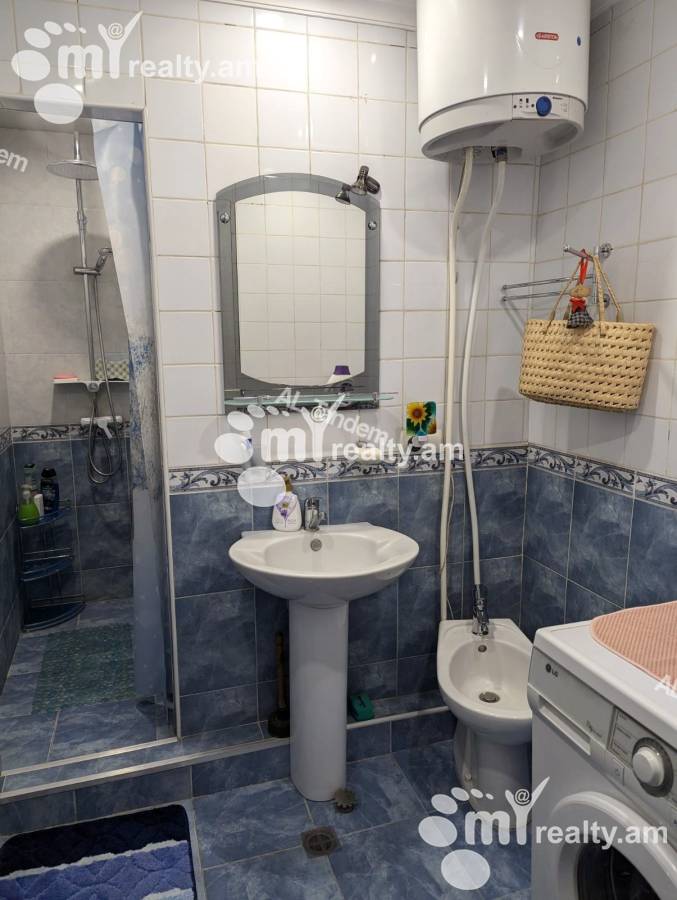 3 bedroom apartment for rent D. Demirchyan St, Center Yerevan, 152924